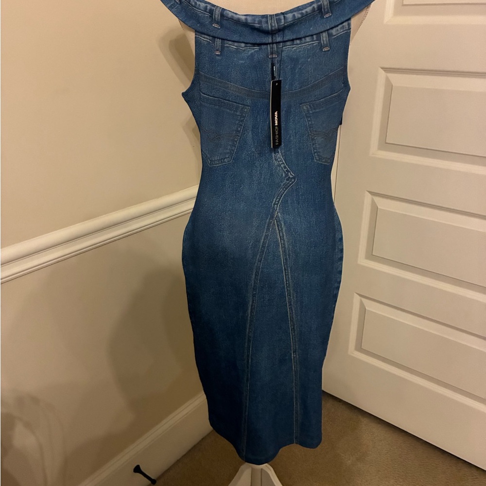Off-Shoulder Dress - Picture 2 of 3